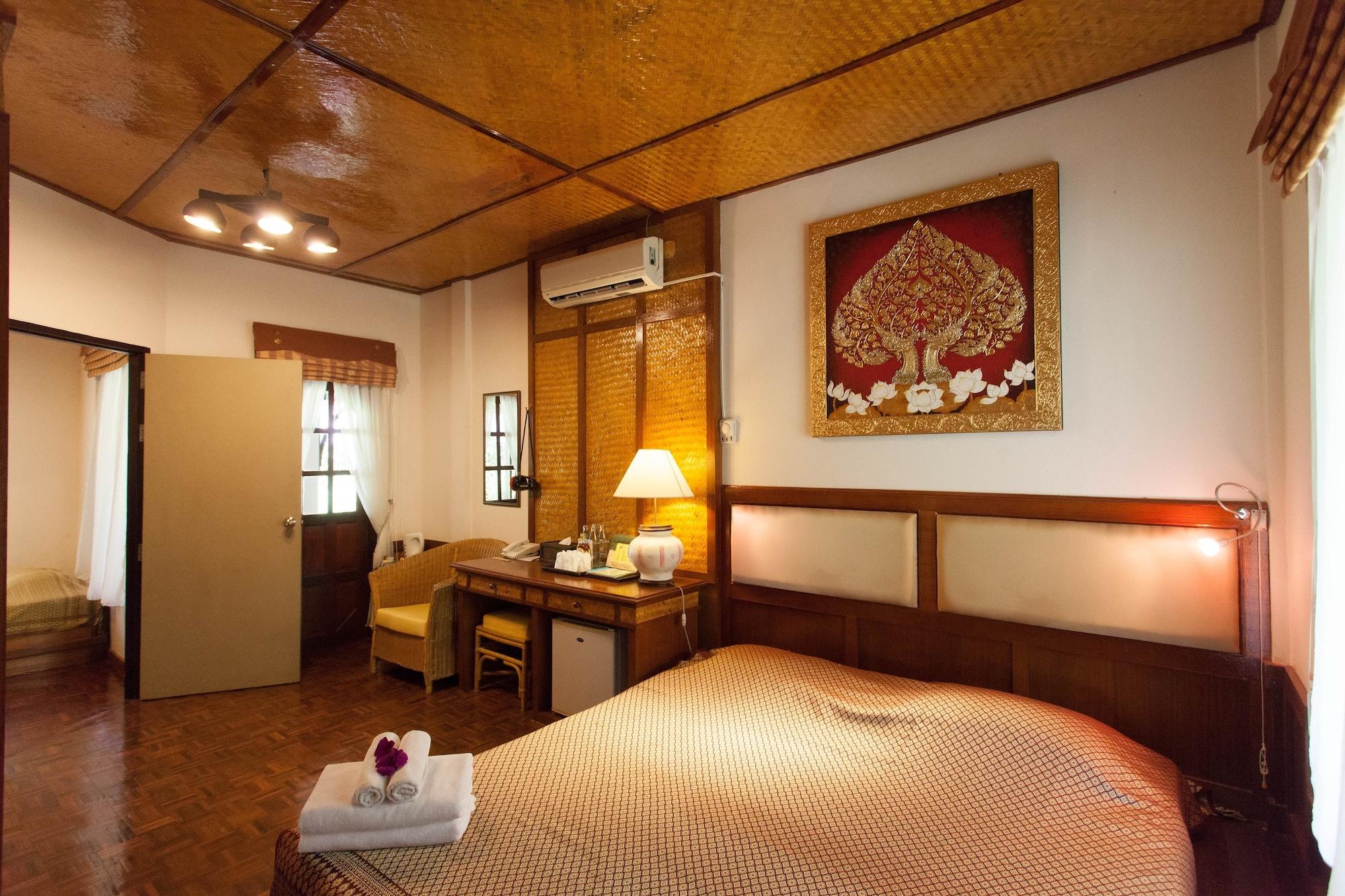 Coral Hotel Bangsaphan Bang Saphan Exterior foto
