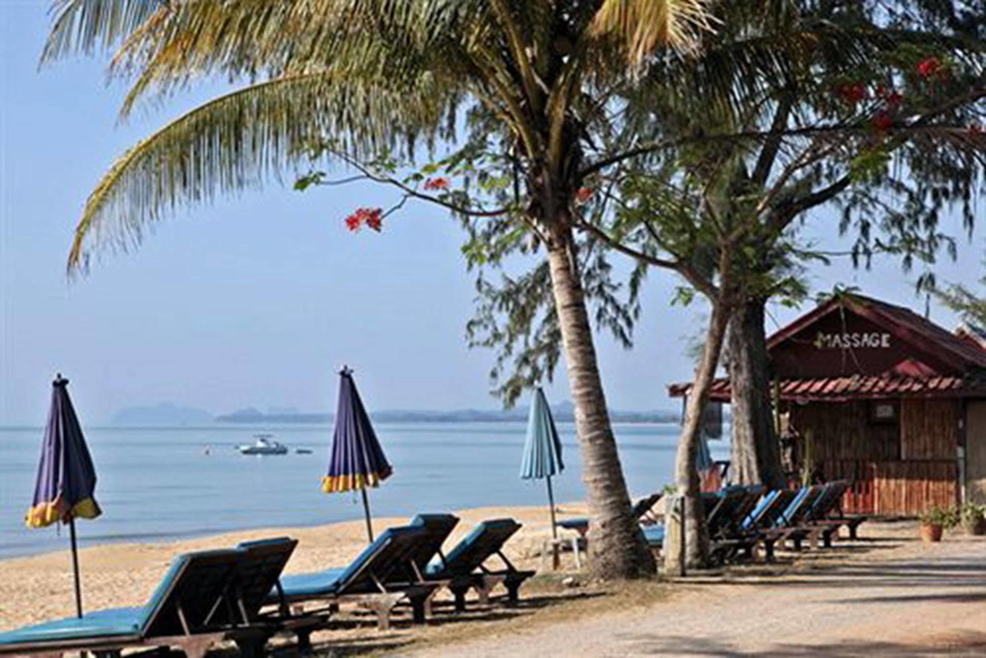 Coral Hotel Bangsaphan Bang Saphan Exterior foto