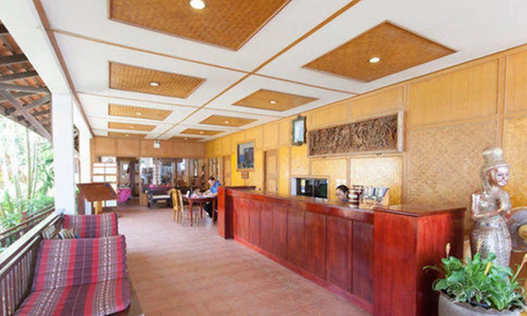 Coral Hotel Bangsaphan Bang Saphan Exterior foto