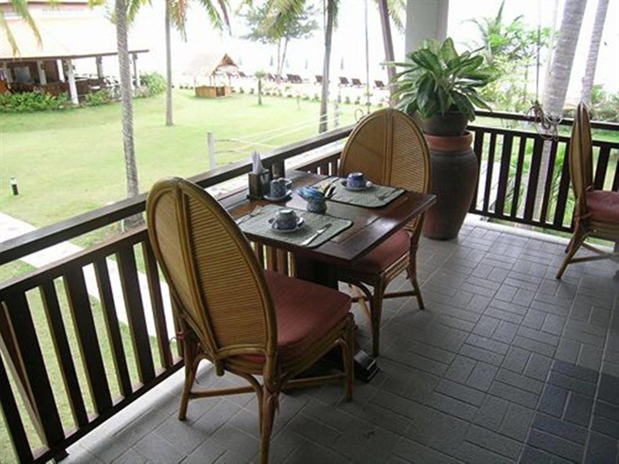 Coral Hotel Bangsaphan Bang Saphan Exterior foto